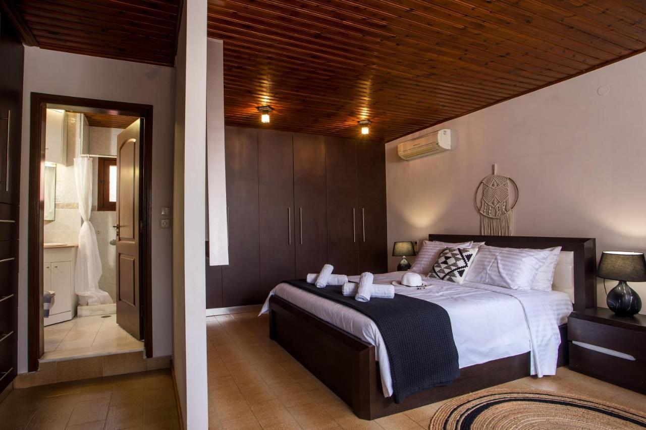 Hriska Luxury Villa Ixia  Exteriör bild