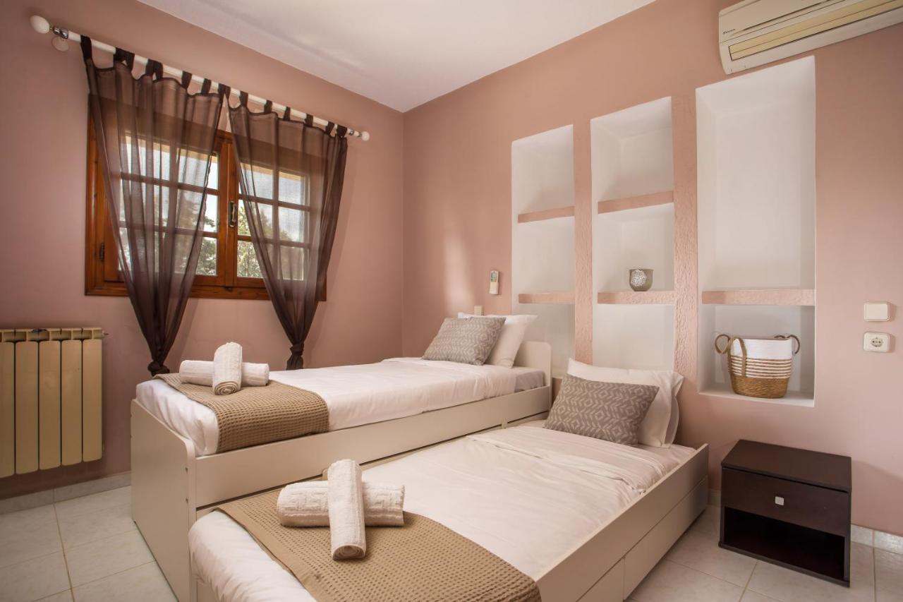 Hriska Luxury Villa Ixia  Exteriör bild